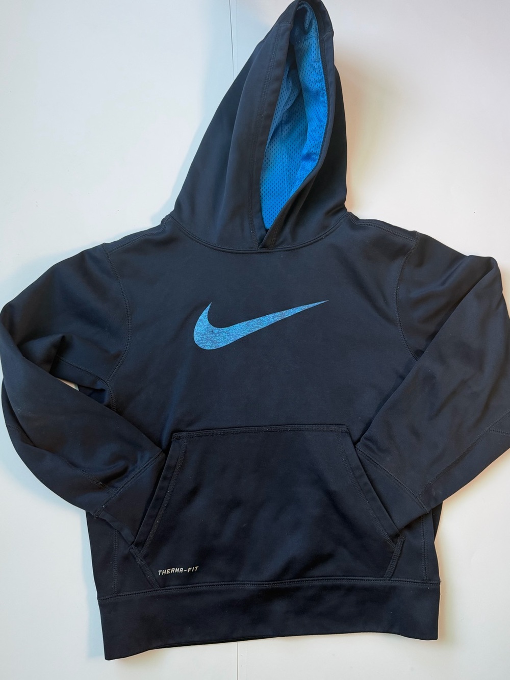 Nike Therma-Fit Navy Hoodie Sweatshirt Bright Blue Lining Swoosh Front Boys M